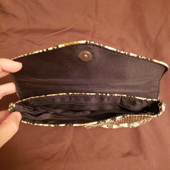 python snake print crossbody purse - Picture 3 of 4